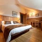Bouton D'or Otel 3*