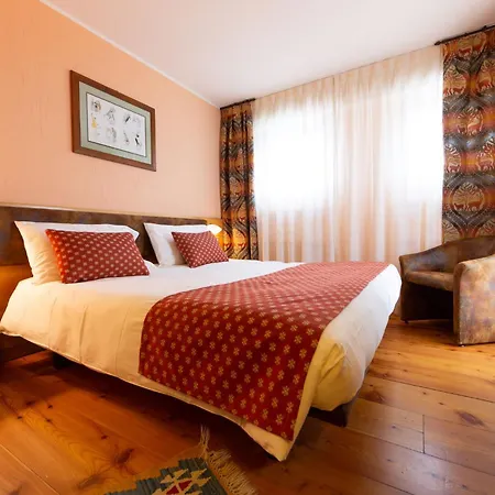 Hotel Bouton D'or -