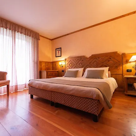 Bouton D'or 3* Courmayeur