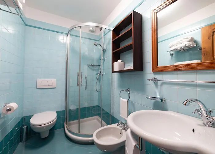 Bouton D'or Szálloda 3*